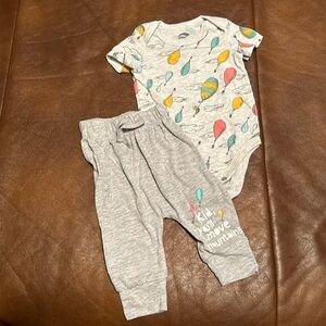 Dr. Seuss Outift